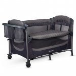 Patut pliabil multifunctional Coccolle Insieme Co Sleeper cu laterala culisanta si 2 niveluri de inaltime, Sistem atasare la somiera patului de adult, Masa infasat, Roti cu frana, Usita cu fermoar, Geanta transport, 120x60 cm