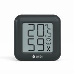 Termometru si higrometru digital AirBi smile de camera ecran LCD suport expandabil cu magnet negru