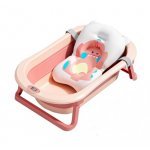 Set cadita pliabila pentru copii Little Mom Dino Pink, cu pernuta bebelusi detasabila, termometru display digital incorporat, dop scurgere, picioruse antiderapante, design ergonomic,80 x 50 x 24 cm