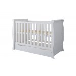 Patut din lemn 120x60 cm cu laterala detasabila ,sertar si margine din silicon pentru protectie dintisori Mini Sleight White