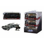Set figurina Batman și mașinuță metalica batmobile scară 1:32