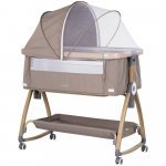 Patut co-sleeper Chipolino Charisma Latte Wood cu laterala culisanta si functie de leagan
