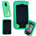 Smartphone pentru copii Ikonka Green Dino, aparat foto 2 MP integrat, încărcare USB-C, 5V/1A, MP3, card MicroSD 8 GB, husa protecție din silicon, dimensiune 11.8 x 6.8 x 1.8 cm