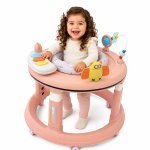 Premergator bebelusi Little Mom Activity Pink, pliabil, educational, cu panou interactiv, sezut rotativ 360 grade, roti pivotante silentioase, dimensiune 68 x 68 x 50 cm
